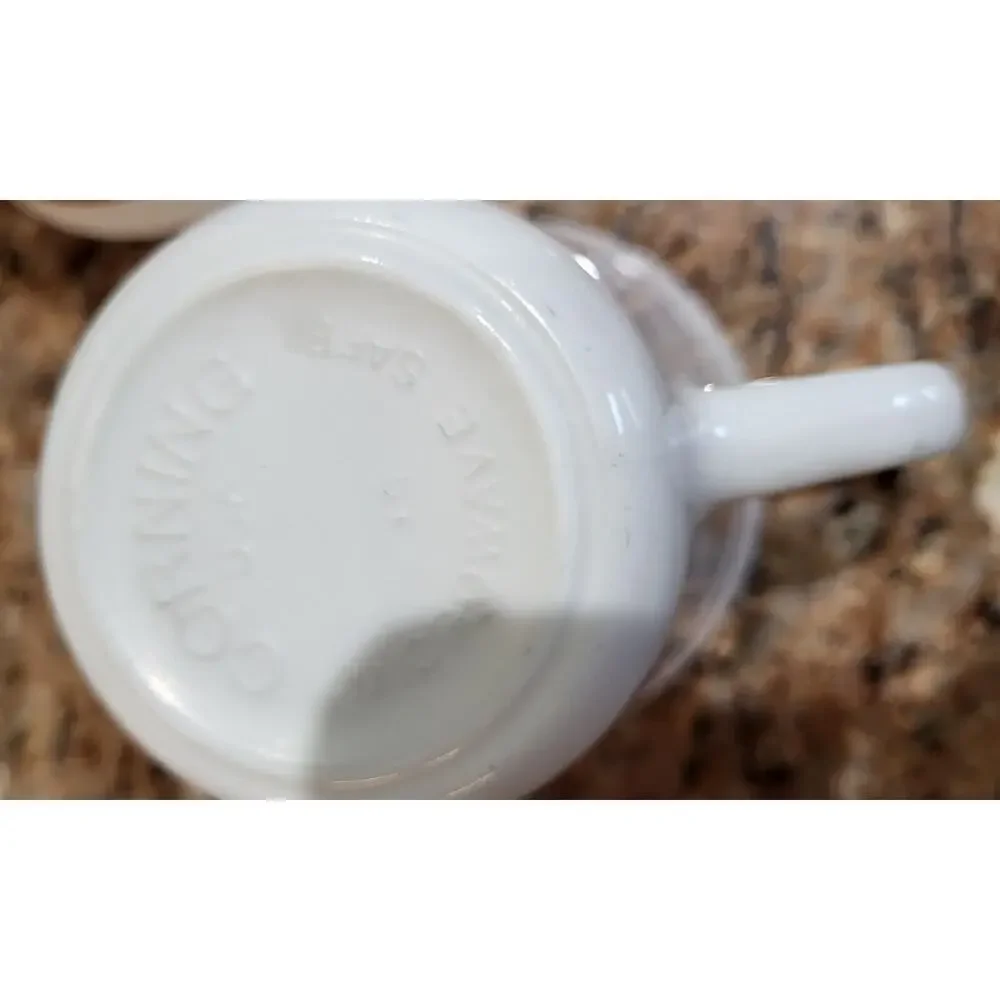 Corelle by Corning Cinnamon Or Chestnut Pattern (Set of 4) Mugs
